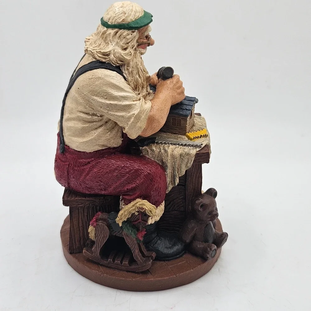 Vintage Santa Claus Toymaker Workshop Figurine‎ Resin Hand Painted